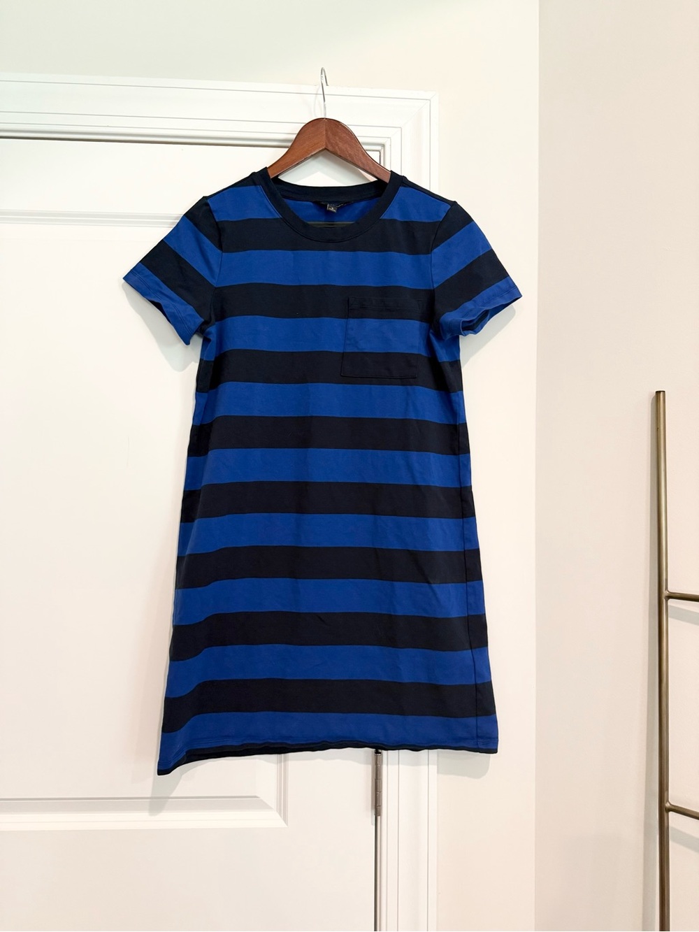 Banana Republic Blue & Black Striped Short Sleeve Dress